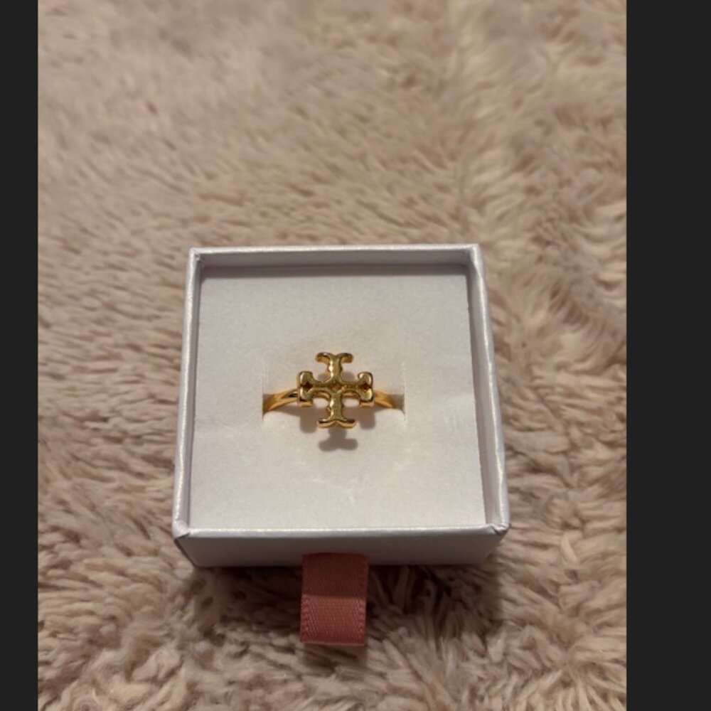 Tory Burch Icon Ring
